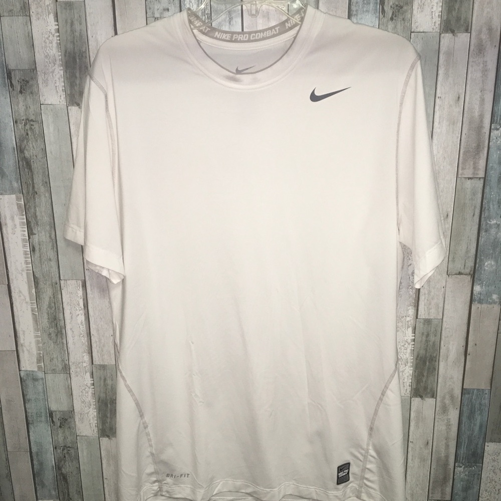 🔥SALE🔥 Men’s Nike Pro Combat Fitted Tee Sz L
